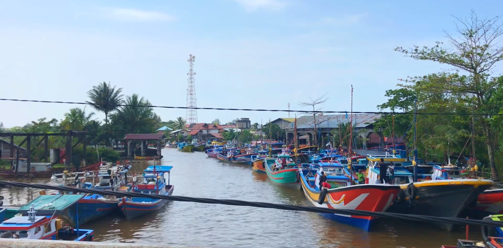 gampong dekat dengan pesisir sehingga sumber ekonomi jelas dan jadi program unggulan